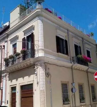 Al Centro Exclusive