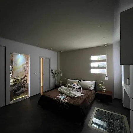 Al Centro Exclusive Apartmán *