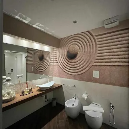 Al Centro Exclusive *